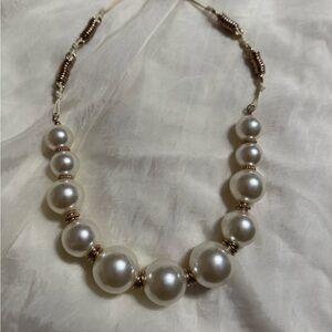 Vintage White Pearl Necklace with Gold Beads